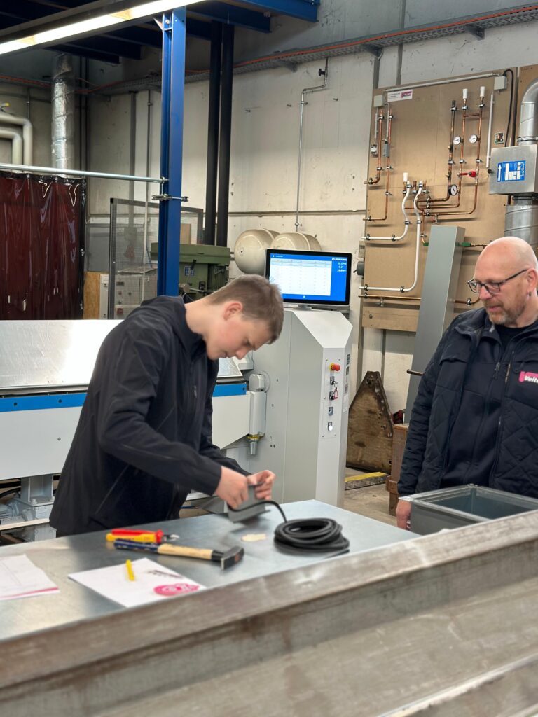 1131a8e7 9728 4044 a6cb c6d7d010bb7e