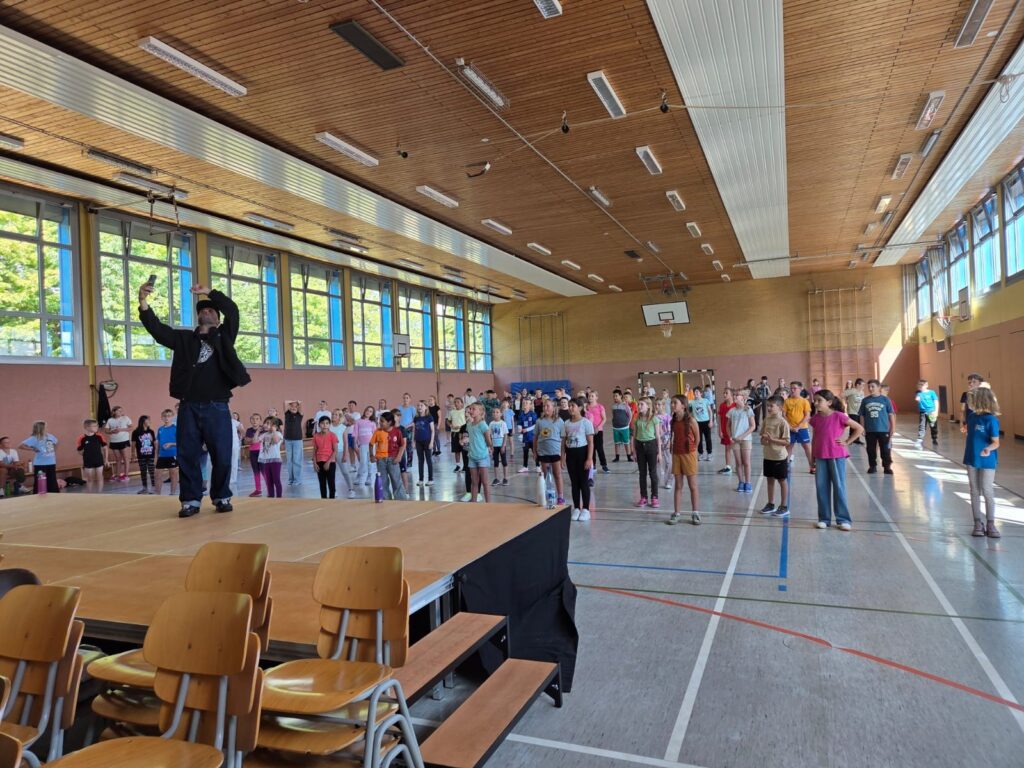 f29af18f dd55 4ce2 b956 5a9793bb1795